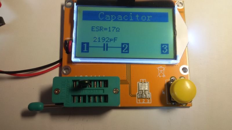 Многофункциональный тестер LCR-T4 радиодеталей на микроконтроллере в корпусе